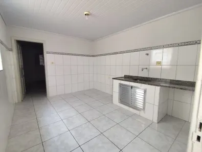 Casa com 1 Quarto para alugar, 70m² no Jardim Umuarama, São Paulo