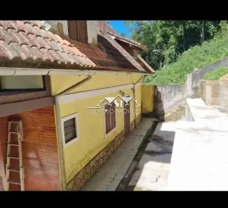 Casa com 4 Quartos à venda, 380m² no Caxambu, Petrópolis