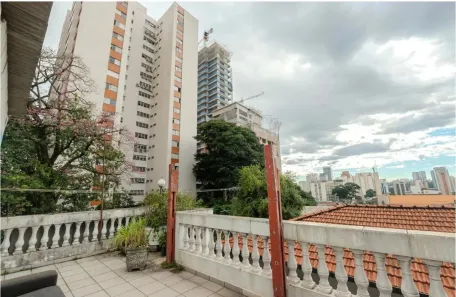 Imóvel Comercial à venda, 380m² no Chácara Santo Antônio (Zona Sul), São Paulo