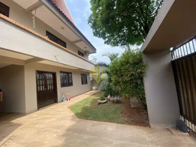 Sobrado com 6 Quartos para alugar, 300m² no Jardim La Salle, Toledo