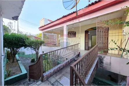 Casa com 6 Quartos à venda, 400m² no Palmeira, Campina Grande