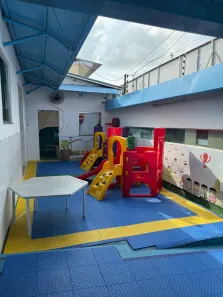 Prédio Comercial com 6 Quartos à venda, 340m² no Parque 10 de Novembro, Manaus