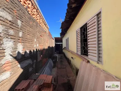 Casa com 3 Quartos à venda, 96m² no Conjunto Habitacional Victor D'Andrea, Limeira