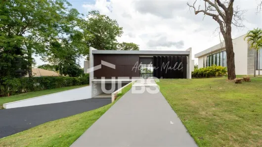 Casa de Condomínio com 4 Quartos à venda, 563m² no Residencial Aldeia do Vale, Goiânia