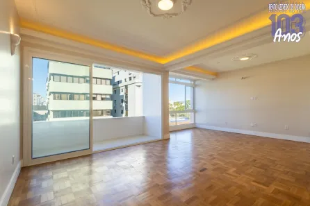 Apartamento com 3 Quartos à venda, 139m² no Bom Fim, Porto Alegre