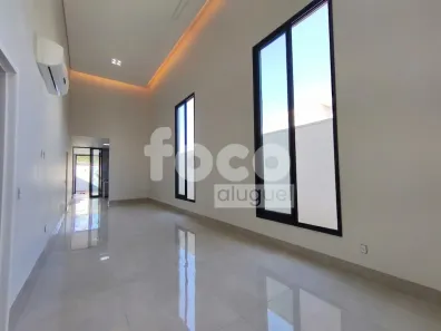 Casa de Condomínio com 3 Quartos para alugar, 210m² no Laranjeiras, Uberlândia
