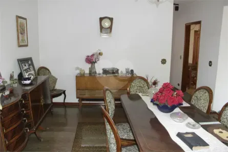 Casa com 3 Quartos à venda, 267m² no Vila Deodoro, São Paulo