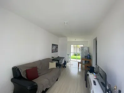 Casa de Condomínio com 2 Quartos à venda, 44m² no Loteamento Industrial Água Preta, Pindamonhangaba