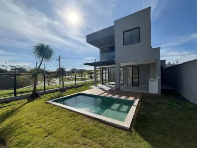 Casa de Condomínio com 4 Quartos à venda, 360m² no Jardins Nápoles, Senador Canedo