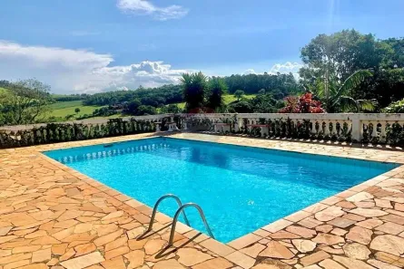 Fazenda/Sítio com 3 Quartos à venda, 350m² no Tuiuti, Tuiuti