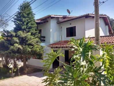 Sobrado com 3 Quartos à venda, 330m² no Parque Residencial Itapeti, Mogi das Cruzes