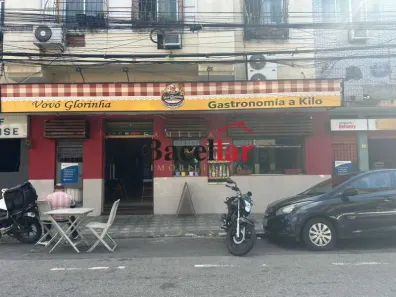 Ponto Comercial à venda, 200m² no Praça da Bandeira, Rio de Janeiro