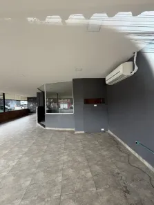Ponto Comercial para alugar, 150m² no Campo Grande, Rio de Janeiro