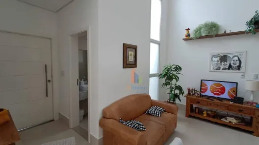 Casa de Condomínio com 3 Quartos para alugar, 159m² no Parque Ortolândia, Hortolândia