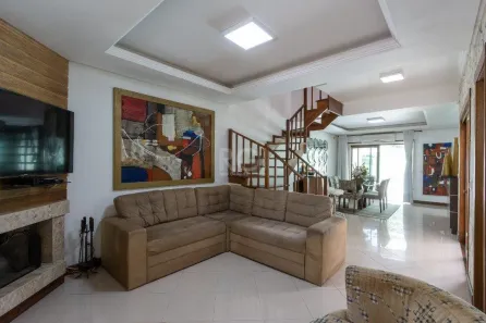 Casa com 5 Quartos à venda, 222m² no Ipanema, Porto Alegre