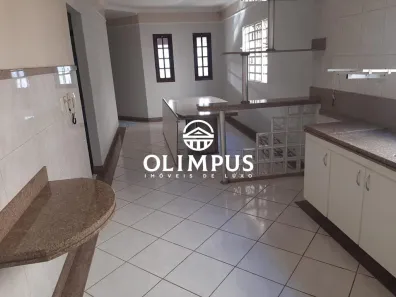 Casa com 3 Quartos à venda, 200m² no Alto Umuarama, Uberlândia