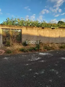 Lote/Terreno à venda, 250m² no Aclimação, Uberlândia