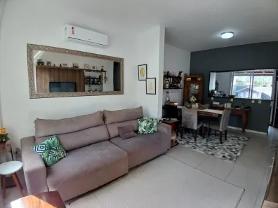 Casa com 3 Quartos à venda, 115m² no Campeche, Florianópolis