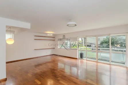 Apartamento com 3 Quartos à venda, 156m² no Jardim Paulista, São Paulo