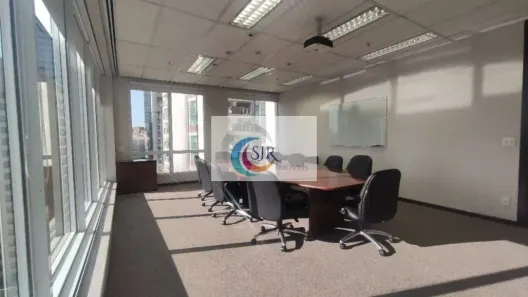 Sala Comercial para alugar, 226m² no Vila Olímpia, São Paulo