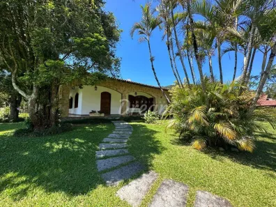 Casa de Condomínio com 4 Quartos à venda, 511m² no Carlos Guinle, Teresópolis