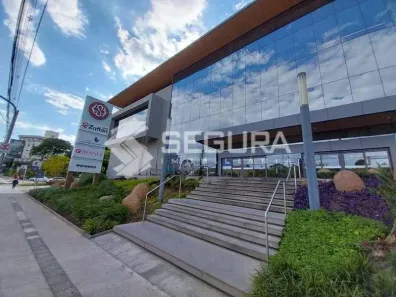 Sala Comercial para alugar, 33m² no Coronel Aparício Borges, Porto Alegre