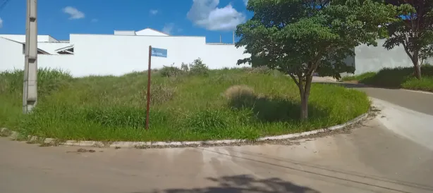 Lote/Terreno à venda, 300m² no , Piracaia