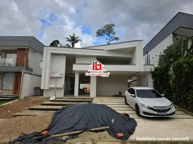 Casa de Condomínio com 3 Quartos à venda, 204m² no Ponta Negra, Manaus