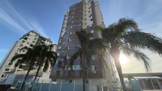 Apartamento com 2 Quartos à venda, 72m² no Barreiros, São José