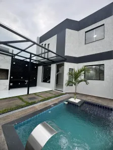 Casa com 5 Quartos à venda, 210m² no Vargem Pequena, Rio de Janeiro