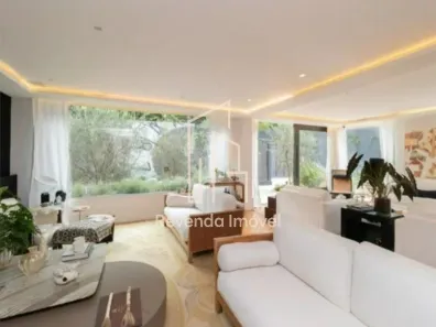 Casa com 4 Quartos à venda, 657m² no Pacaembu, São Paulo