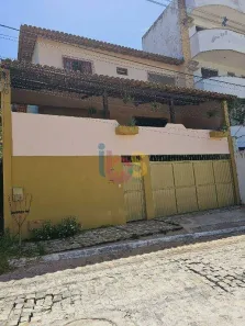 Casa com 4 Quartos à venda, 280m² no Boa Vista, Ilhéus