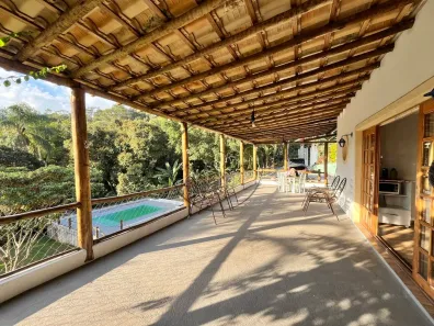 Fazenda/Sítio com 3 Quartos à venda, 261m² no Recanto dos Palmares, Atibaia