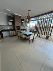 Casa de Condomínio com 3 Quartos para alugar, 150m² no Aclimação, Uberlândia
