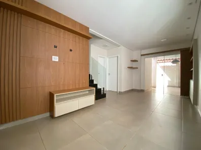Casa de Condomínio com 3 Quartos à venda, 158m² no Jardim Inconfidência, Uberlândia