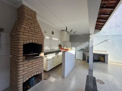 Casa com 3 Quartos à venda, 260m² no Jardim Marajoara, Nova Odessa