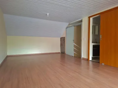 Casa com 3 Quartos para alugar, 120m² no Santa Felicidade, Curitiba
