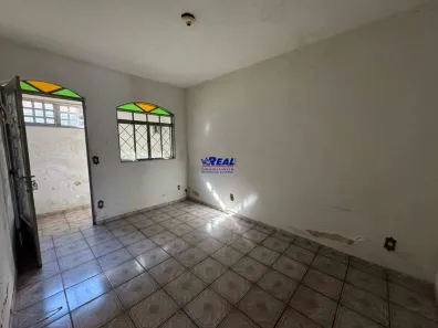 Casa com 2 Quartos à venda, 128m² no Santa Cecília Vale do Jatobá (Barreiro), Belo Horizonte