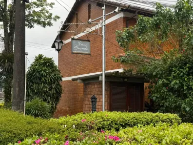 Casa de Condomínio com 2 Quartos para alugar, 78m² no Alto, Teresópolis