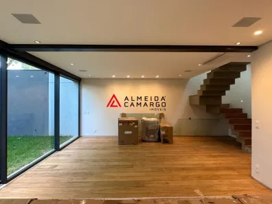 Casa de Condomínio com 3 Quartos à venda, 343m² no Jardim Guedala, São Paulo