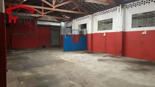 Galpão/Depósito/Armazém à venda, 360m² no Vila Mangalot, São Paulo