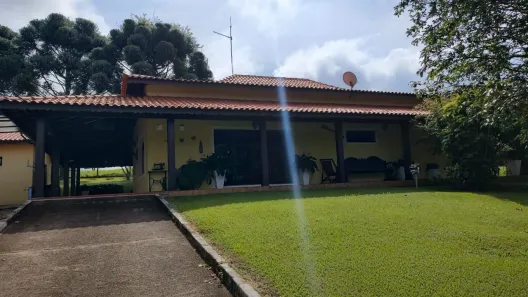 Fazenda/Sítio com 3 Quartos à venda, 200m² no , Angatuba