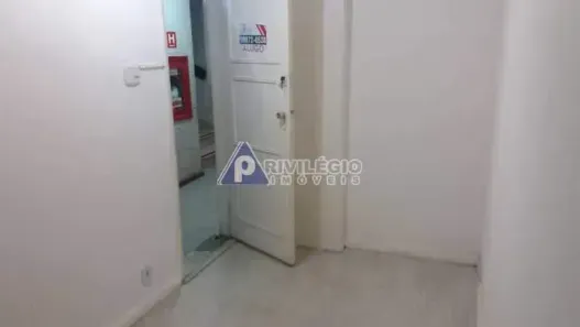 Sala Comercial à venda, 30m² no Copacabana, Rio de Janeiro
