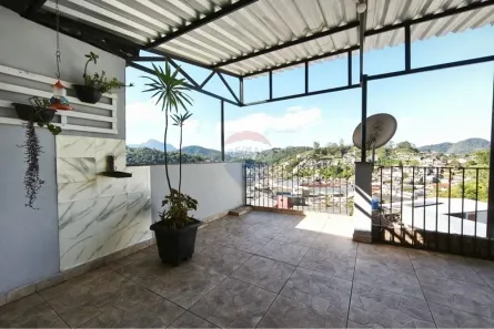  com 2 Quartos à venda, 59m² no São Pedro, Teresópolis