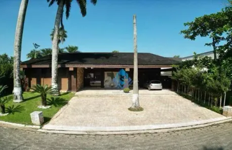 Casa de Condomínio com 7 Quartos à venda, 563m² no Jardim Acapulco, Guarujá