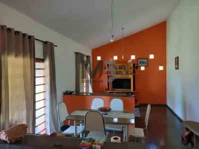 Fazenda/Sítio com 2 Quartos à venda, 1200m² no Jardim Monte Belo, Campinas