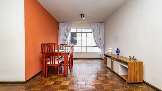 Apartamento com 3 Quartos para alugar, 98m² no Guaíra, Curitiba