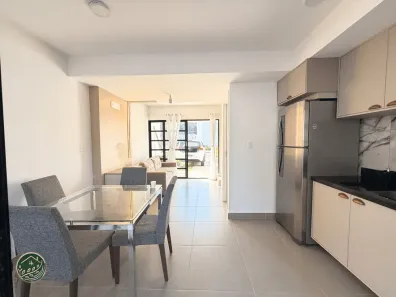 Casa de Condomínio com 2 Quartos para alugar, 60m² no Ponta Negra, Manaus