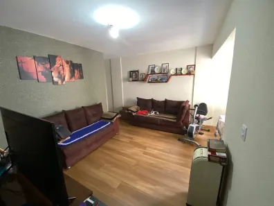 Apartamento com 3 Quartos à venda, 66m² no Jardim Ipê, Goiânia