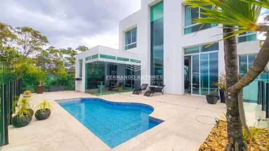 Casa com 4 Quartos para alugar, 450m² no Conde, Nova Lima